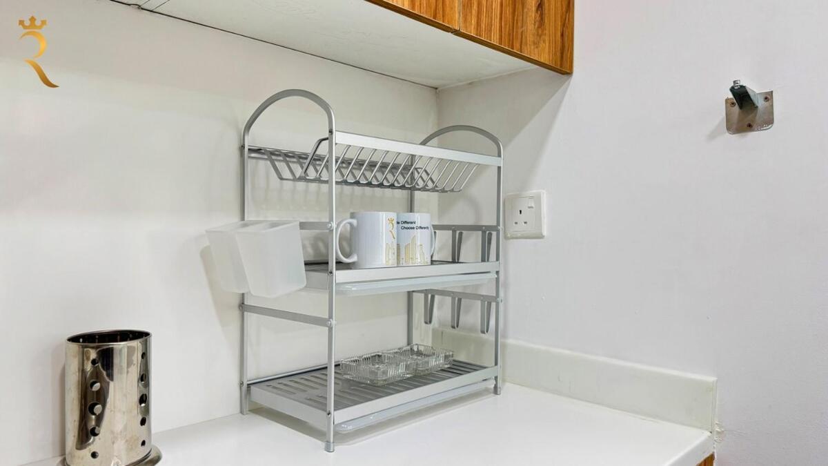 Apartment Masdar 2br Cozy Calm Poolside